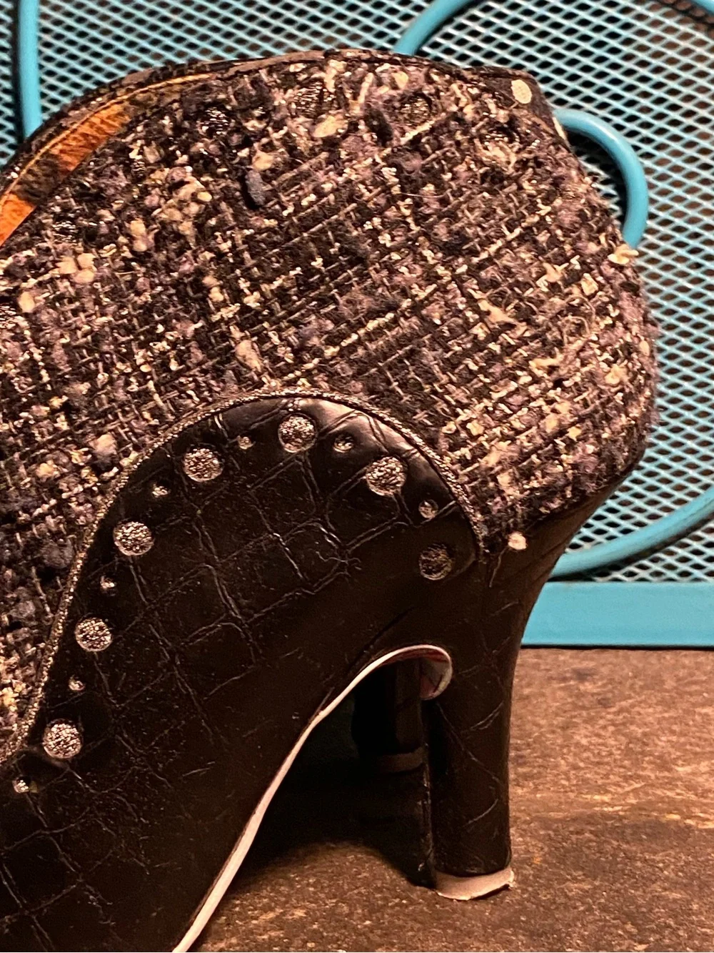 Irregular Choice BEES KNEES black/white tweed/leather booties,EUC,damaged box 8